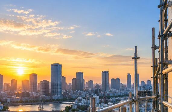 学歴も経験も関係ない。大阪で、建物を守る職人へ。